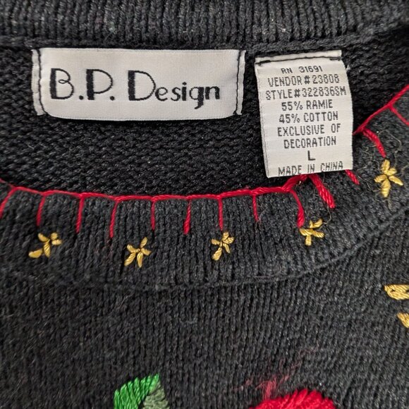 VTG Black Chunky Knit Holiday Wreath Teddy Bears Bow Snow Embroidered Sweater - Picture 6 of 6